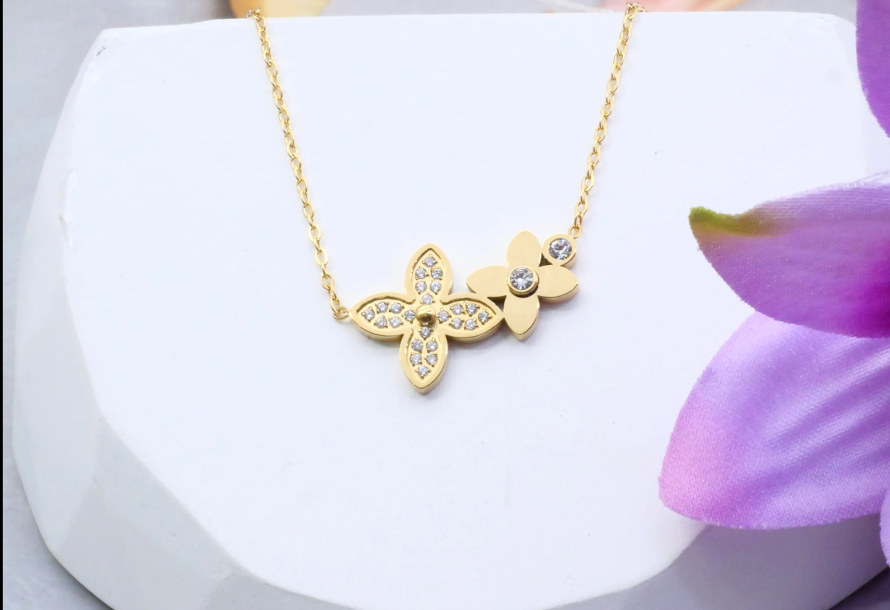 Collier Ella